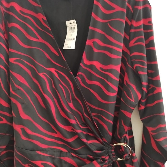 I.N.C. International Concepts Plus Size Surplice Wrap Blouse NWT 1X - Picture 4 of 8